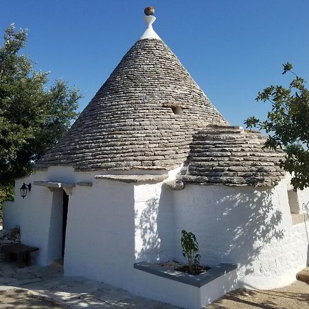 Antico Trullo Immerso Nella Campagna Alberobello Exterior photo